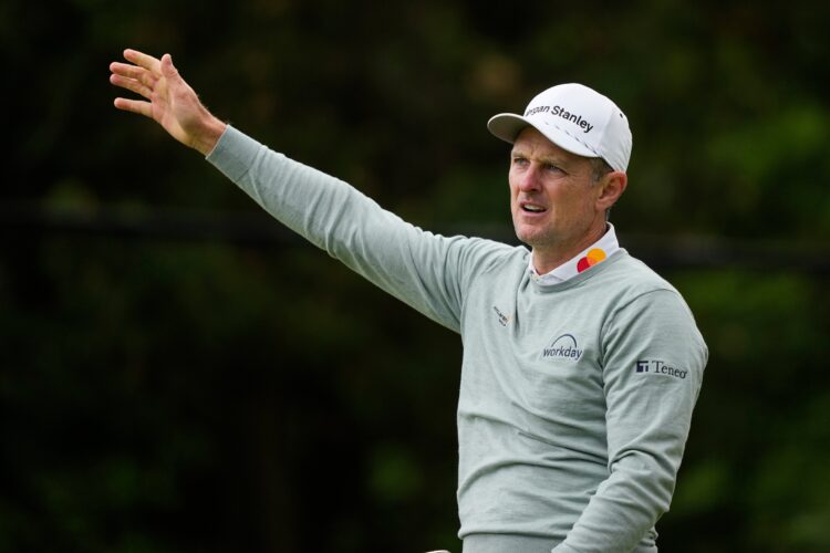 Rose's dramatic final-hole eagle puts him on the verge of making cut at the PGA Championship